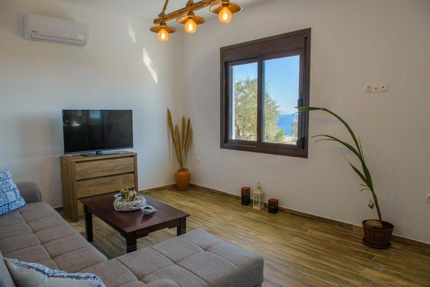 Blue Bay Villas , Ground Floor Archangelos  Buitenkant foto